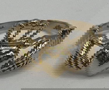 14K YELLOW GOLD CLADDAGH RING SIZE 8.5: 14K YELLOW GOLD CLADDAGH RING SIZE 8.5 This beautiful Claddagh Gold ring is crafted from 14k yellow gold, making it a stunning addition to any fine jewelry collection. With a ring size of 8.5, it is