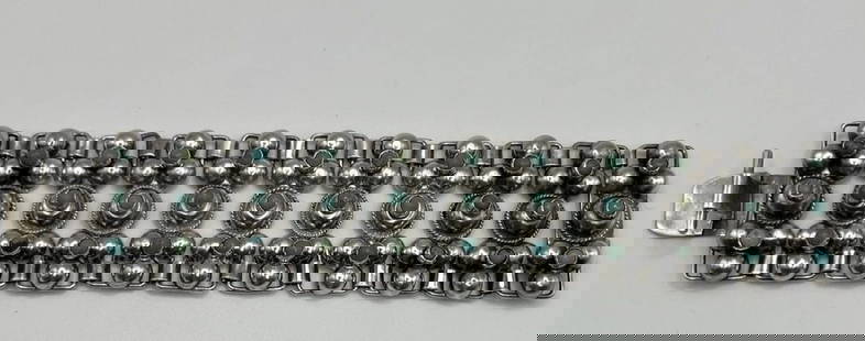 MEXICO STERLING SILVER & TURQUOISE THICK BRACELET: MEXICO STERLING SILVER & TURQUOISE THICK BRACELET This beautiful bracelet showcases the rich heritage of Mexican jewelry. Crafted from high-quality sterling silver, it features a stunning cuff design