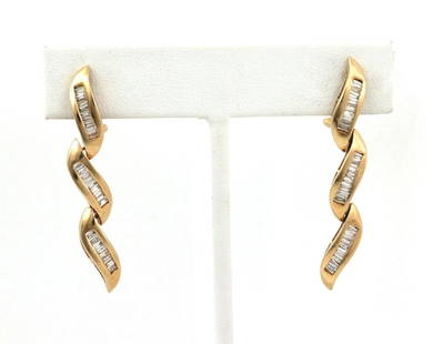 14K YELLOW GOLD BAGUETTE DIAMONDS 3 TIER DROP DANGLE EARRINGS LIQUIDATION: 14K YELLOW GOLD BAGUETTE DIAMONDS 3 TIER DROP DANGLE EARRINGS LIQUIDATION 14k Yellow Gold Baguette Diamonds 3 Tier Drop Dangle Earrings LIQUIDATION Description This elegant pair of earrings are