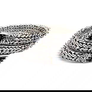 JOHN HARDY SAPPHIRE STERLING SILVER WHEAT FLEX WRAP TRIPLE COIL BYPASS BRACELET: This is an authentic chic double wrap bracelet by John Hardy, crafted from sterling silver with a polished finish featuring a double wrap bypass design with the wheat/spiga pattern link, on each end a