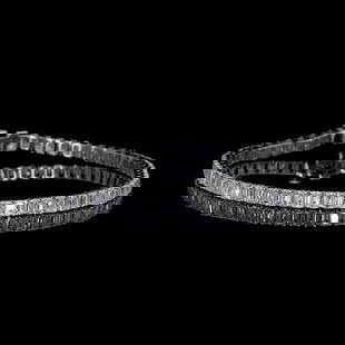 LAB-GROWN 15.13 CARAT EMERALD - DIAMOND 14K WHITE GOLD TENNIS BRACELET: LAB-GROWN 15.13 CARAT EMERALD - DIAMOND 14K WHITE GOLD TENNIS BRACELET Title: High-quality Brand-New Echo Friendly Elegant Lab-Grown 15.13 Carat Emerald - Diamond 14K White Gold Tennis Bracelet Video