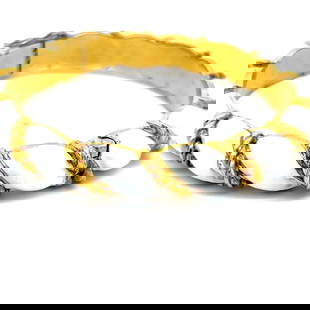 TIFFANY & CO ENAMEL 18 KARAT YELLOW GOLD BANGLE BRACELET: TIFFANY & CO ENAMEL 18 KARAT YELLOW GOLD BANGLE BRACELET Title: Tiffany & Co 18 Karat Yellow Gold Bangle Bracelet Style: Bangle Metal: 18 Karat Yellow Gold Dimension: 6.75*0.29*0.21IN Weight: 53.4 Gra