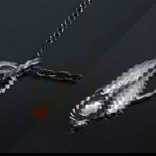 GEORG JENSEN STERLING SILVER 925 CHAIN NECKLACE 17IN. AUTHENTIC: GEORG JENSEN STERLING SILVER 925 CHAIN NECKLACE 17IN. AUTHENTIC D9862 Style : Bracelet Length(Approx) : about 44cm Diameter(Approx): 2cm×1.5cm Material: SV925, colored stone Total weight : 13g Access