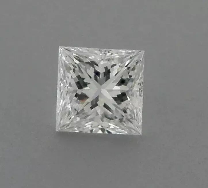 LOOSE NATURAL UNTREATED DIAMOND Sale is for 1 princess cut natural untreated earth mined diamond (1 of 2)