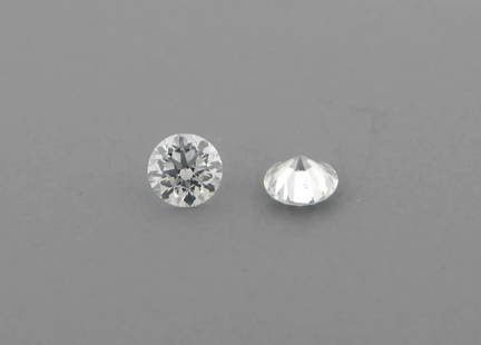 LOOSE NATURAL UNTREATED DIAMONDS Sale is for 2 round cut natural untreated earth mined diamond Sale: LOOSE NATURAL UNTREATED DIAMONDS Sale is for 2 round cut natural untreated earth mined diamond Sale is for a matching pair Diamonds measures 2.4mm in diameter Diamonds are full cut Diamonds are G colo