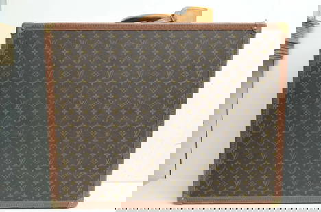 AUTHENTIC LOUIS VUITTON LIMITED ALZER 65 VINTAGE MONOGRAM TRUNK TRAVEL LUGGAGE: AUTHENTIC LOUIS VUITTON LIMITED ALZER 65 VINTAGE MONOGRAM TRUNK TRAVEL LUGGAGE LV Monogram Signature Logo Large Trunk, Luggage Clip / Key Lock Closure Gold Plated, Leather Manufactured: France - Pre 9
