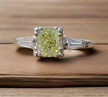 VINTAGE 14K WHITE GOLD ENGAGEMENT RING 1.50CT.NATURAL CUSHION YELLOW DIAMOND GIA: VINTAGE 14K WHITE GOLD ENGAGEMENT RING 1.50CT.NATURAL CUSHION YELLOW DIAMOND GIA Vintage 14k white gold engagement Ring. Center natural yellow diamond cushion shape diamond Weight 1.50CT SIZE 6.9x5.9m