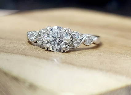 PLATINUM FILIGREE ART DECO ENGAGEMENT RING 0.82CT. NATURAL ROUND CUT  DIAMOND: 0.82CT.PLATINUM FILIGREE ART DECO ENGAGEMENT RING ROUND CUT DIAMOND 1930'S Gorgeous art Deco filigree Platinum Engagement round cut natural Diamond Platinum engagement ring circ 1930's center natural