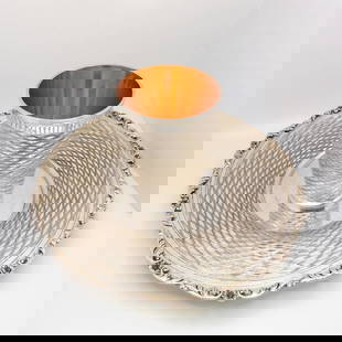 ANTIK STERLING SILVER DIAMOND HAND CHASED CHOSSON KIDDUSH CUP & TRAY SET: ANTIK STERLING SILVER DIAMOND HAND CHASED CHOSSON KIDDUSH CUP & TRAY SET Antik Sterling Silver Diamond Pattern Hand Chased Chosson Kiddush Cup & Tray Set Cup Approx. Measurements Height - 3.6" Top Wid