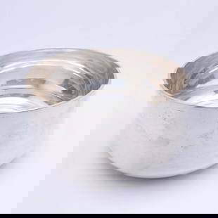 TIFFANY & CO. STERLING SILVER SERVING BOWL - MAKERS 20731 - 3.75" WIDE: Tiffany & Co. Sterling Silver Serving Bowl Width - 3.75" Wide Depth - 2" Total Weight - 6.90 Troy Oz.