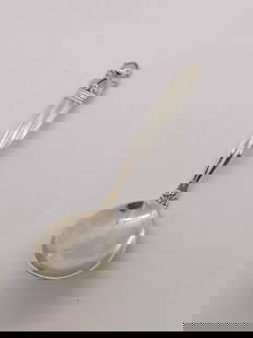 GEORG JENSEN STERLING SILVER ACORN SOUP SPOON - 5 5/8" LONG: GEORG JENSEN STERLING SILVER ACORN SOUP SPOON - 5 5/8" LONG ACORN By Georg Jensen Sterling Silver Soup Spoon Stamped - STERLING DENMARK GEORG JENSEN Length - 5 5/8" Long Weight - 33.8 Grams Great Cond