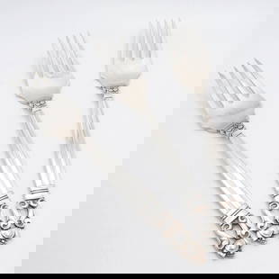GEORG JENSEN JOHAN ROHDE STERLING SILVER ACORN SALAD FORK 6.69": GEORG JENSEN JOHAN ROHDE STERLING SILVER ACORN SALAD FORK 6.69" Vintage Georg Jensen Design by Johan Rohde Sterling Silver Acorn Pattern Salad Fork Length - 6.69" Est. Retail - $220 USD per fork Est.