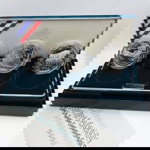 1994 P U.S MINT VETERANS COMMEMORATIVE SILVER 3 COINS PROOF SET - OGP COA #26: 1994 P U.S MINT VETERANS COMMEMORATIVE SILVER 3 COINS PROOF SET - OGP COA #26 1994 P U.S Mint Veterans Commemorative Silver Dollar 3 Coins Proof Set OGP & COA Included