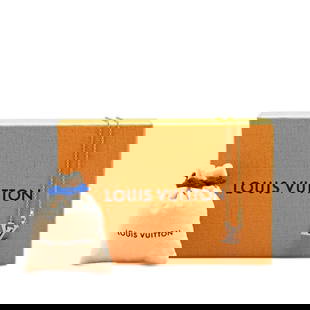 LOUIS VUITTON NECKLACE PENDANT LV ICONIC ENAMEL GOLD GP M01215 AUTHENTIC: LOUIS VUITTON NECKLACE PENDANT LV ICONIC ENAMEL GOLD GP M01215 AUTHENTIC LOUIS VUITTON Necklace Pendant LV Iconic Enamel Gold GP M01215 authentic Description [Condition] A Some damages from normal use