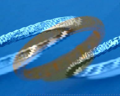 DIAMOND PLATINUM ETERNITY BAND RING SIZE 4.5 SIZABLE CLASSY TIMELESS ART DECO: DIAMOND PLATINUM ETERNITY BAND RING SIZE 4.5 SIZABLE CLASSY TIMELESS ART DECO Art Deco Diamond & Platinum Eternity Band Ring Wonderful eternity band that is a great addition to your collection. Weight