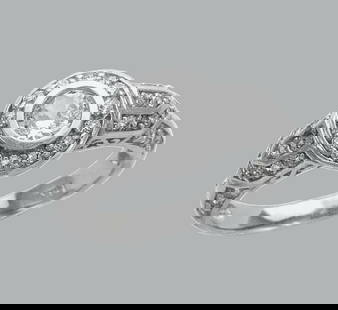 NEW 14K WHITE GOLD LADIES FANCY CZ ENGAGEMENT RING: NEW 14K WHITE GOLD CZ RINGNew 14K White solid gold ringRing size 7Measures 9mm wide on topCubic Zirconia Polished FinishApx Weight: 4.3g