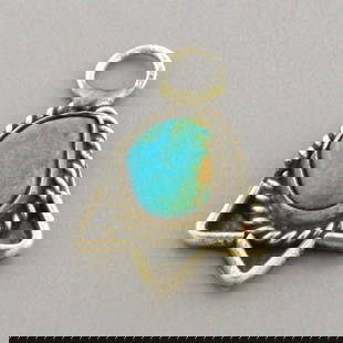 VINTAGE NAVAJO STERLING SILVER TURQUOISE PENDANT: VINTAGE TURQUOISE STERLING SILVER PENDANT Vintage Navajo Turquoise sterling silver pendant Measures 1.05" H x 0.70" W Vintage, Pre-owned, in good condition for its age, please refer to pics Due to age