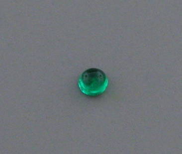 2.8mm ROUND CABOCHON NATURAL COLOMBIAN EMERALD: LOOSE NATURAL COLOMBIAN EMERALD ROUND CABOCHON Sale is for 1 round cabochon natural Emerald Emeralds measures 2.8mm in diameter If you want matching pair please let me know. New, never used before