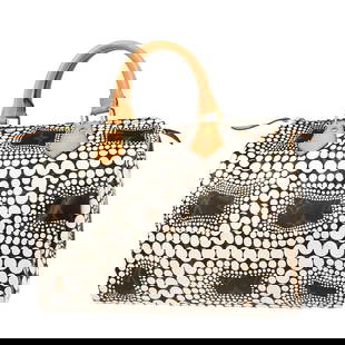 LOUIS VUITTON WHITE MONOGRAM TOWN SPEEDY 30 HANDBAG: LOUIS VUITTON WHITE MONOGRAM TOWN SPEEDY 30 HANDBAG Louis Vuitton White Monogram Town Speedy 30 Handbag KUSAMA YAYOI M40690 Description OUTSIDE : A: GOOD CONDITION!! Edge has minor scuffs. Discolorati