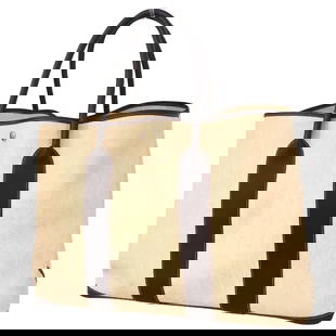 HERMES BEIGE TOILE H GARDEN PARTY TGM TOTE HANDBAG: HERMES BEIGE TOILE H GARDEN PARTY TGM TOTE HANDBAG pocket Outside - Inside - Size (Inch) : W 19.7 x H 13.8 x D 9.8 " Handle Drop. 7.1 " Size (CM) : W 50.0 x H 35.0 x D 25.0 cm Handle Drop. 18.0 cm Col