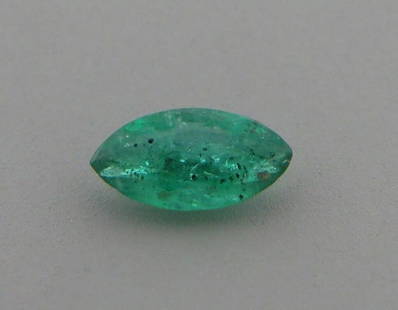 0.21ct NATURAL COLOMBIAN GREEN EMERALD MARQUISE SHAPE 5.8x2.9mm: 0.21ct NATURAL COLOMBIAN GREEN EMERALD MARQUISE SHAPE 5.8x2.9mm LOOSE NATURAL COLOMBIAN EMERALD Sale is for 1 natural green Emerald 0.21ct Measures 5.8x2.9mm Marquise Shape Please refer to pics for cl