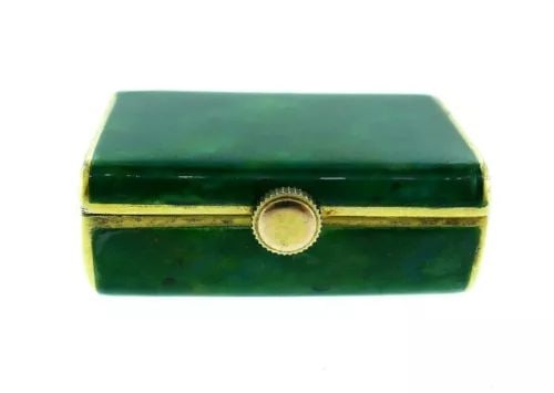 JUVENIA STERLING SILVER MALACHITE WATCH: JUVENIA STERLING SILVER MALACHITE WATCH Vintage Juvenia sterling silver malachite watch Can be reworked in a pendant Stamped with the Juvenia maker's mark, a hallmark for sterling silver and a serial