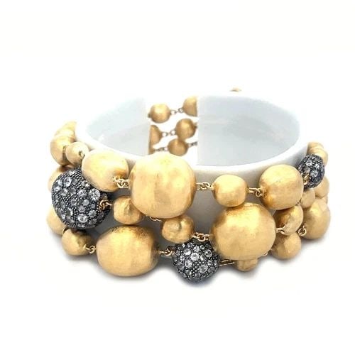 MARCO BICEGO AFRICA GOLD BEAD BRACELET GEMSTONE 18K TWO TONE 3 STRAND: MARCO BICEGO AFRICA GOLD BEAD BRACELET GEMSTONE 18K TWO TONE 3 STRAND MARCO BICEGO AFRICA GOLD BEAD BRACELET GEMSTONE 18K TWO TONE 3 STRAND This chic authentic bracelet is by Marco Bicego from his Afr