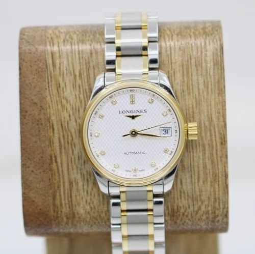 LONGINES MASTER COLLECTION 18K TWO TONE 28.5MM WHITE DATE DIAL WATCH L2.128.5: LONGINES MASTER COLLECTION 18K TWO TONE 28.5MM WHITE DATE DIAL WATCH L2.128.5 Description Longines Master Collection 18K Gold Two-Tone 28.5mm White Date Diamond Dial Watch L2.128.5 The watch has been