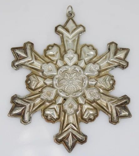 VINTAGE 1995 GORHAM STERLING CHRISTMAS SNOWFLAKE ORNAMENT 26.9 GRAMS (1 of 1)