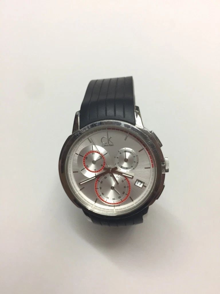 CALVIN KLEIN MENS K1V27926 DRIVE STAINLESS STEEL WATCH WITH BLACK RUBBER BAND: CALVIN KLEIN MENS K1V27926 DRIVE STAINLESS STEEL WATCH WITH BLACK RUBBER BAND Calvin Klein Mens K1V27926 Drive Stainless Steel Watch with Black Rubber Band You are bidding on a pre-owned Calvin Klein