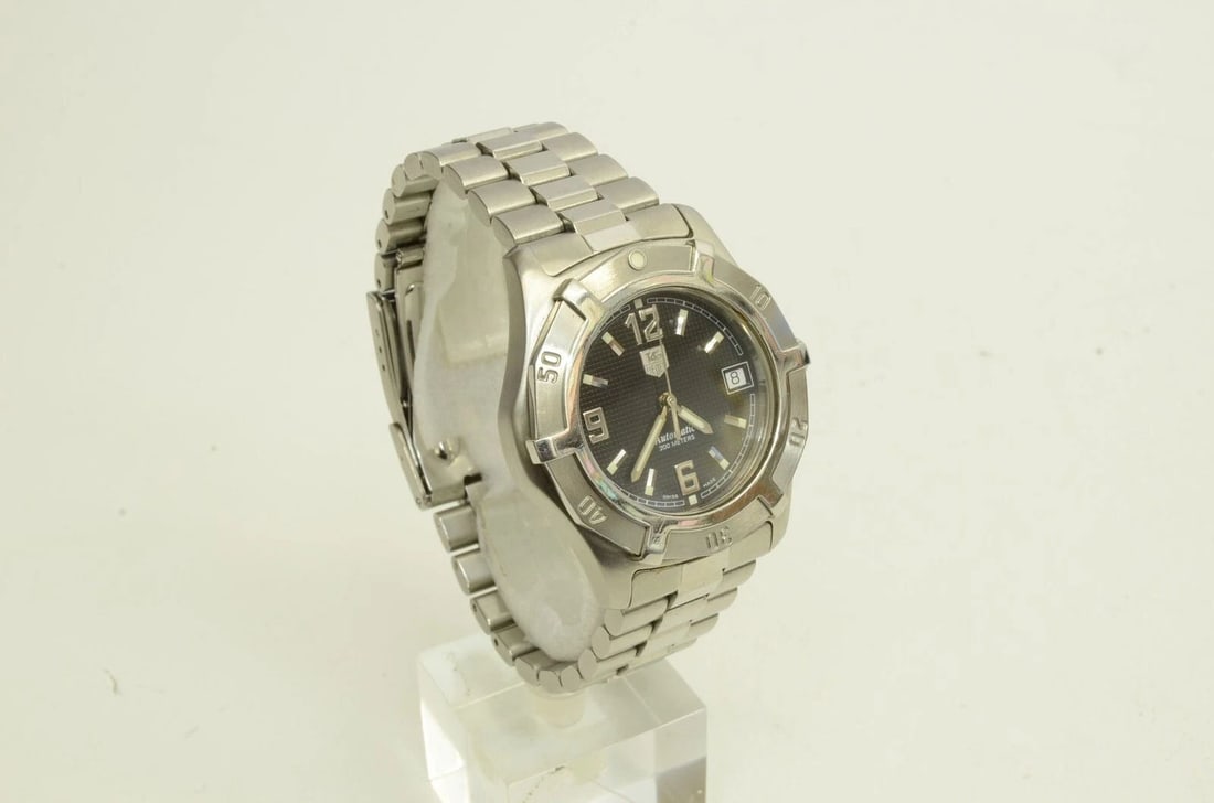 AUTHENTIC TAG HEUER 2000 AUTOMATIC 200M WATCH 37MM STAINLESS STEEL DIVER WN2111 (1 of 2)