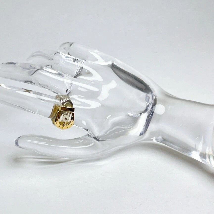 HERMÈS HORSESHOE BUCKLE GOLD SILVER US SIZE NO. 5-5.5 RINGS PRE OWNED: HERMÈS HORSESHOE BUCKLE GOLD SILVER US SIZE NO. 5-5.5 RINGS PRE OWNED HERMÈS HORSESHOE BUCKLE GOLD SILVER US SIZE NO. 5-5.5 RINGS PRE OWNED Item Description Description of Itemmaterial 750 sv925size