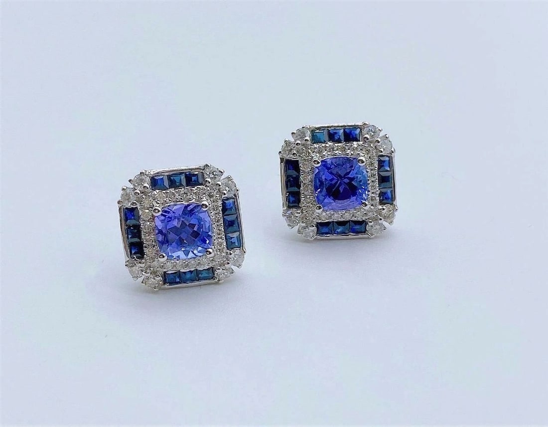 18KT GOLD STUNNING TANZANITE SAPPHIRE DIAMOND EARRINGS (1 of 2)
