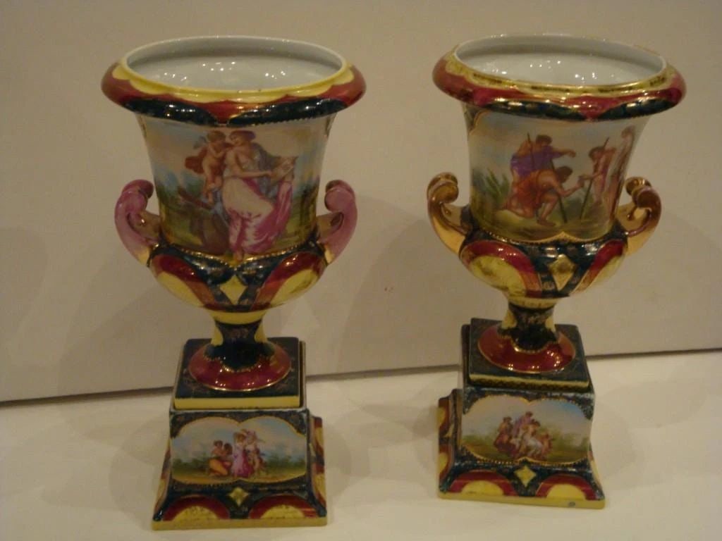 ANTIQUE 19TH C PAIR OF HANDPAINTED ROYAL VIENNA URN VASES (1 of 2)