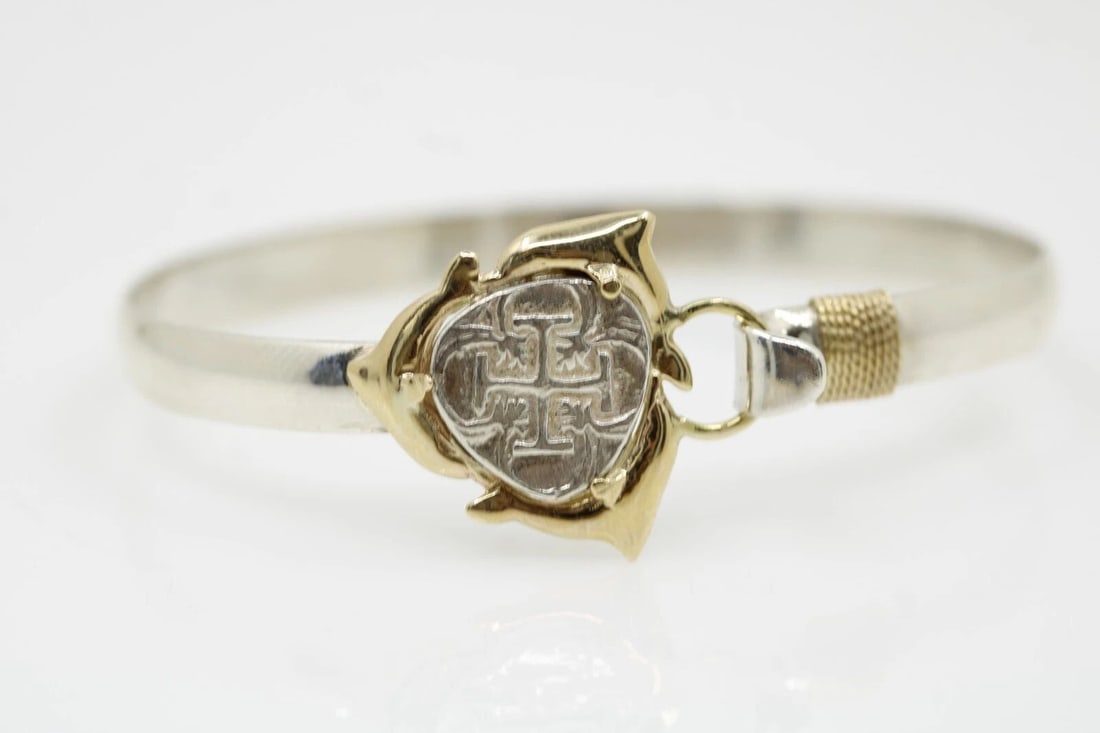 STERLING SILVER & 14K GOLD SUNKEN TREASURE SHIPWRECK COIN HOOK BRACELET: STERLING SILVER & 14K GOLD SUNKEN TREASURE SHIPWRECK COIN HOOK BRACELET STERLING SILVER & 14K GOLD SUNKEN TREASURE SHIPWRECK COIN HOOK BRACELET Description Sterling Silver & 14k Gold Sunken Treasure S