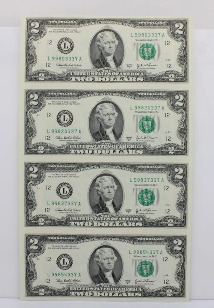 UNCUT SHEET OF FOUR (4) $2 TWO DOLLAR BILLS - SERIES 2003 A UNCIRCULATED: UNCUT SHEET OF FOUR (4) $2 TWO DOLLAR BILLS - SERIES 2003 A UNCIRCULATED Description Uncut Sheet of Four (4) $2 Two Dollar Bills - Series 2003 A Uncirculated Uncut Sheet is in uncirculated condition.
