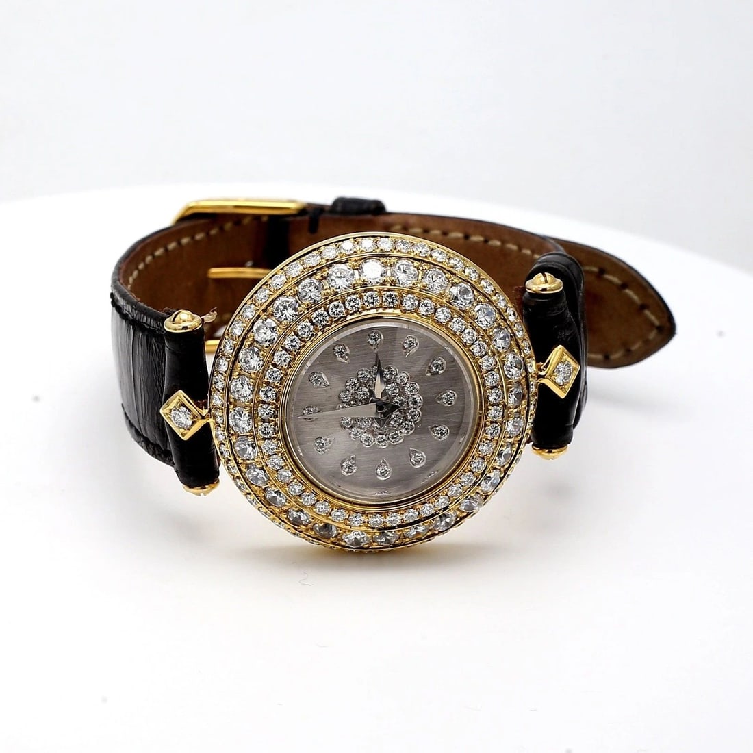 4.00 CARAT ROUND BRILLIANT H VS1 DIAMOND 18 KARAT YELLOW GOLD WRIST WATCH (1 of 2)