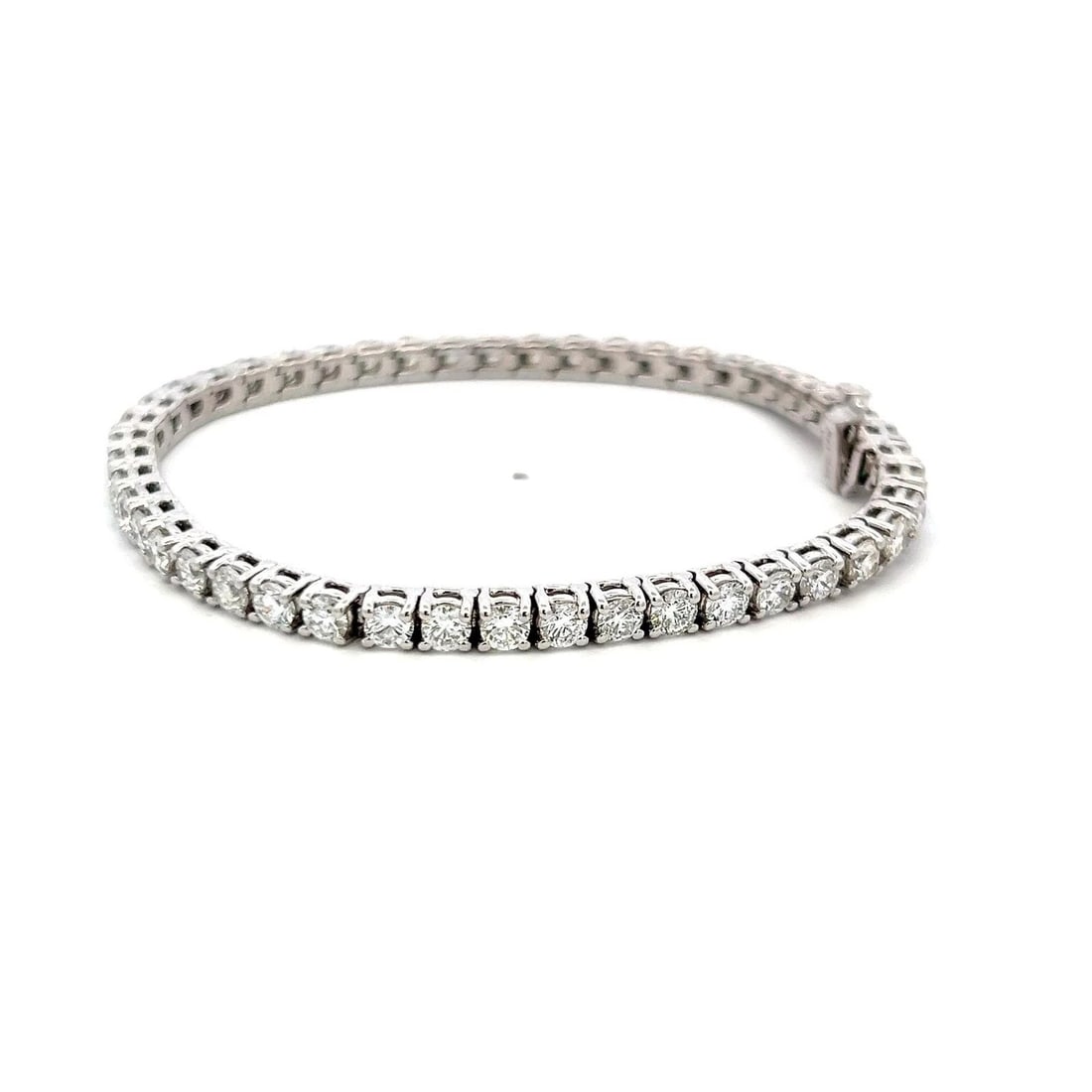 7.10 CARAT ROUND BRILLIANT G VS DIAMOND 14 KARAT WHITE GOLD TENNIS BRACELET (1 of 2)