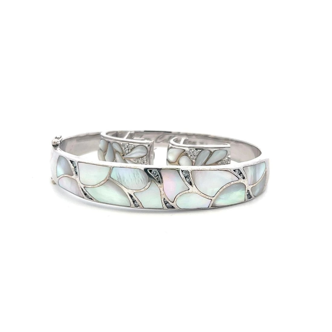 0.40 CARAT ROUND BRILLIANT DIAMOND 14K WHITE GOLD BANGLE BRACELET AND EARRINGS (1 of 2)