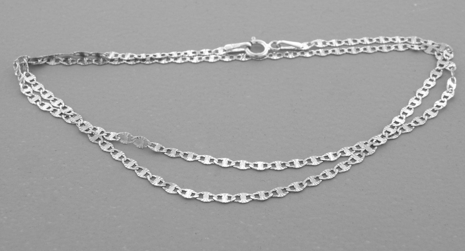 14K WHITE GOLD GUCCI STAR CHAIN NECKLACE 2.5mm - 18" (1 of 2)