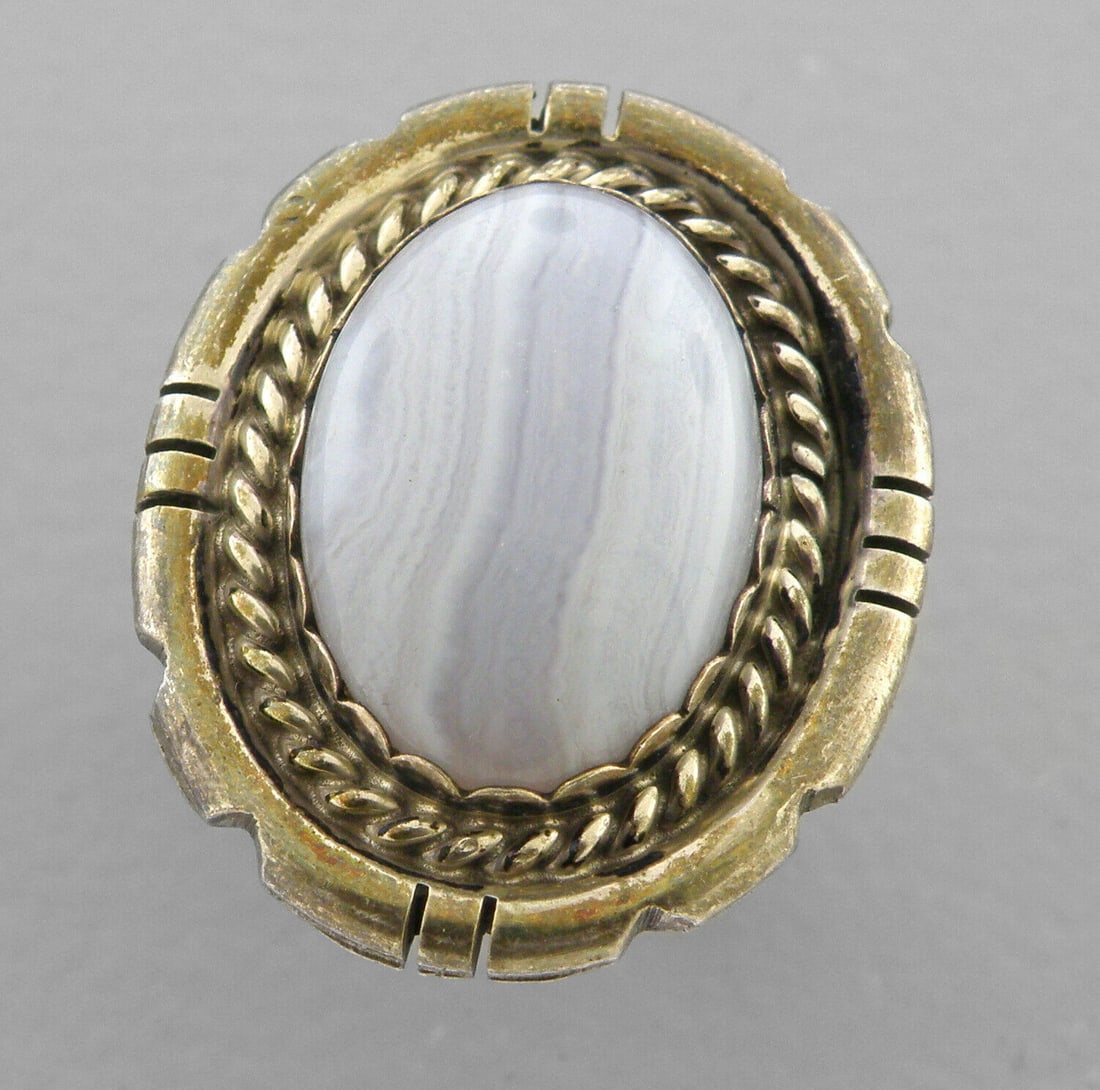 VINTAGE NAVAJO STERLING SILVER KEN MARTINEZ RING (1 of 2)