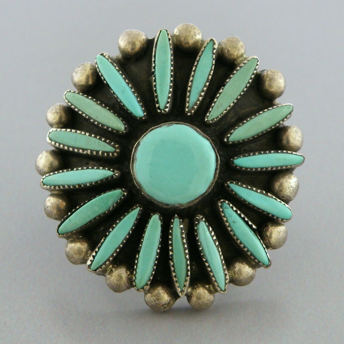 VINTAGE ZUNI PETIT POINT STERLING SILVER TURQUOISE FLOWER RING SIZE 5 (1 of 2)