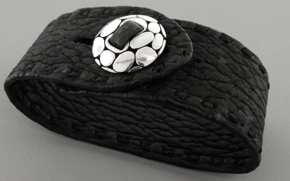 JOHN HARDY STERLING SILVER LEATHER BUTTON BRACELET (1 of 2)