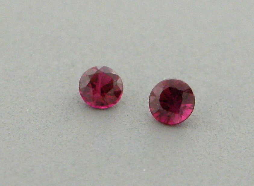 3.5mm ROUND CUT MATCHING PAIR LOOSE NATURAL RED RUBY (1 of 1)