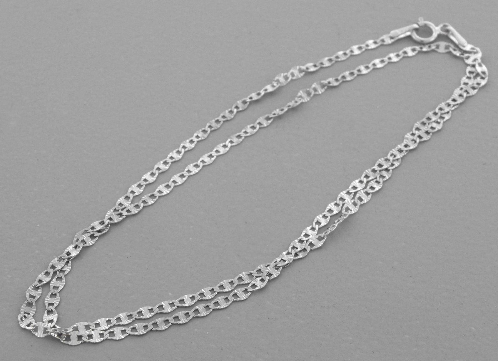 14K WHITE GOLD GUCCI STAR CHAIN NECKLACE 2.5mm - 22" (1 of 2)