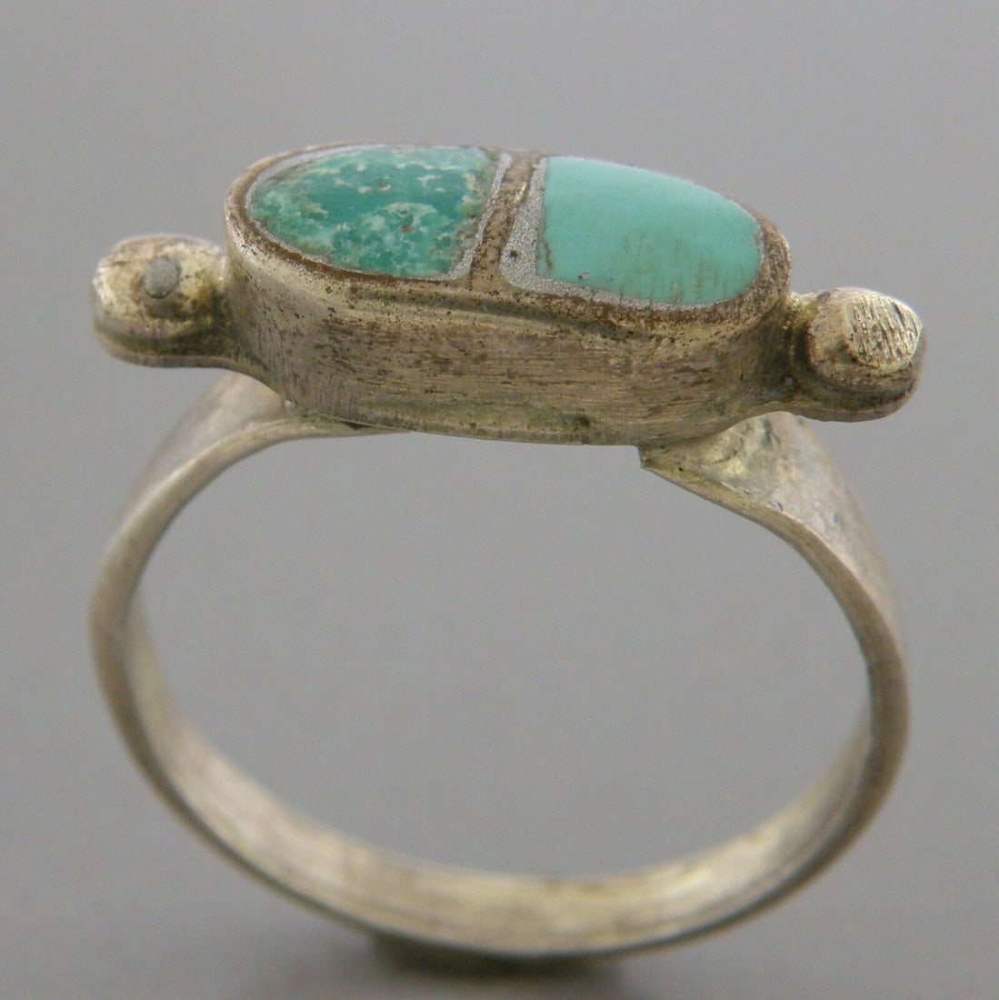 VINTAGE BEAUTIFUL NAVAJO STERLING SILVER INLAY TURQUOISE RING SIZE 4 (1 of 2)