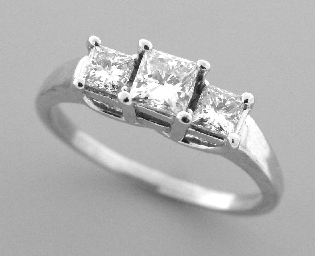 14K PLATINUM 1ct DIAMOND TRINITY THREE STONE RING H SI1 (1 of 2)