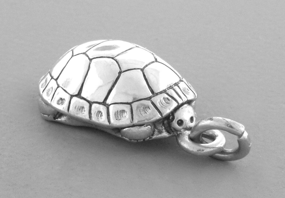 KIESELSTEIN CORD STERLING SILVER TURTLE PENDANT (1 of 2)
