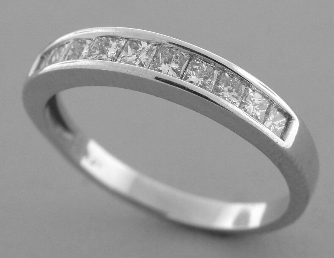 NEW 14K WHITE GOLD DIAMOND PRINCESS CUT BAND RING 7.25 (1 of 2)