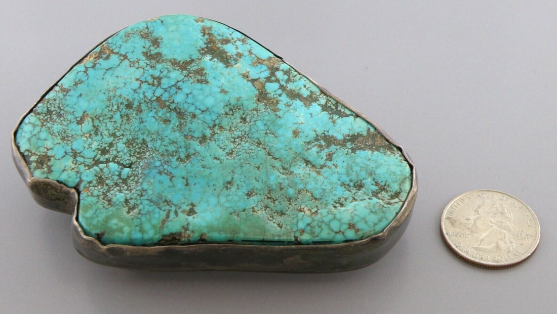 VINTAGE NAVAJO STERLING SILVER MUSEUM QUALITY TURQUOISE BELT BUCKLE MASSIVE: VINTAGE TURQUOISE STERLING SILVER BUCKLE Vintage Navajo Turquoise sterling silver belt buckle Huge Size, sold by Geronimo trading post Measures 3.91" W x 2.71" H Will hold belt upto 1.80" wide Vintage